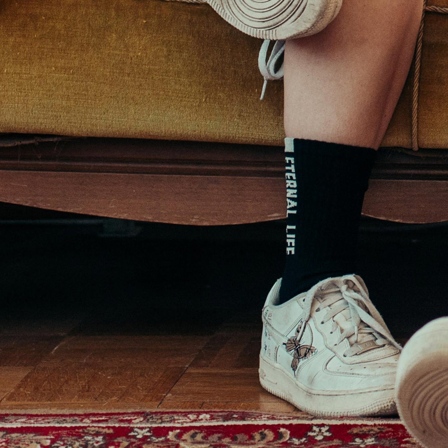 Good-Natured-Eternal-Life-Socks-Vertikal-black2