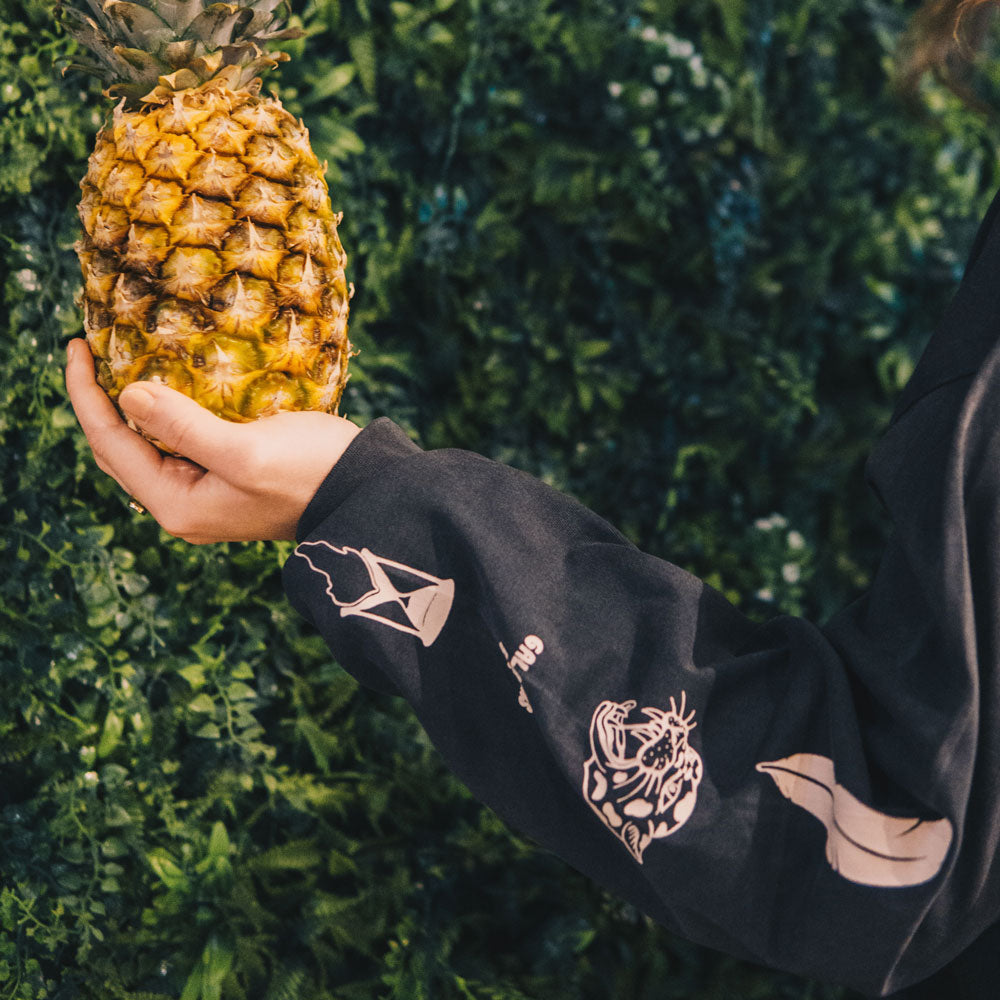 Good-Natured-Fruits-Longsleeve-Arm