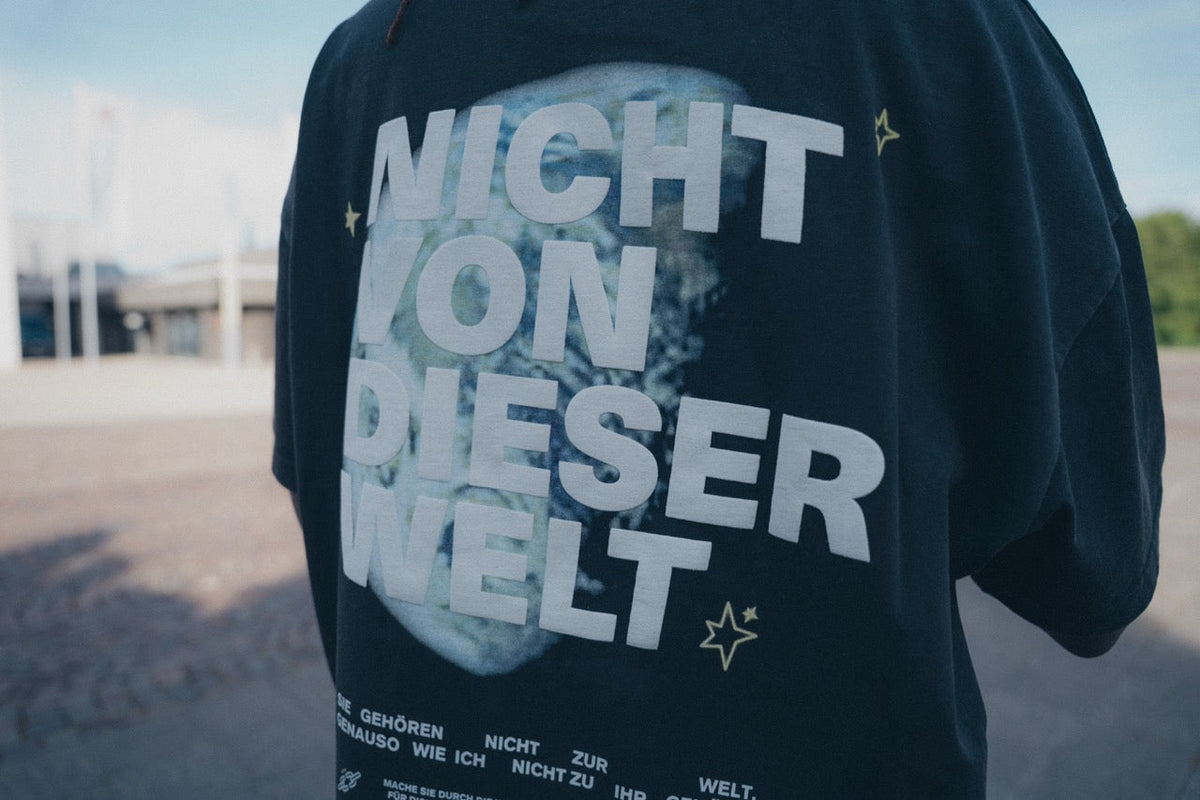 Nicht von dieser Welt Boxy T-Shirt von Good-Natured im Boxy-Fit
