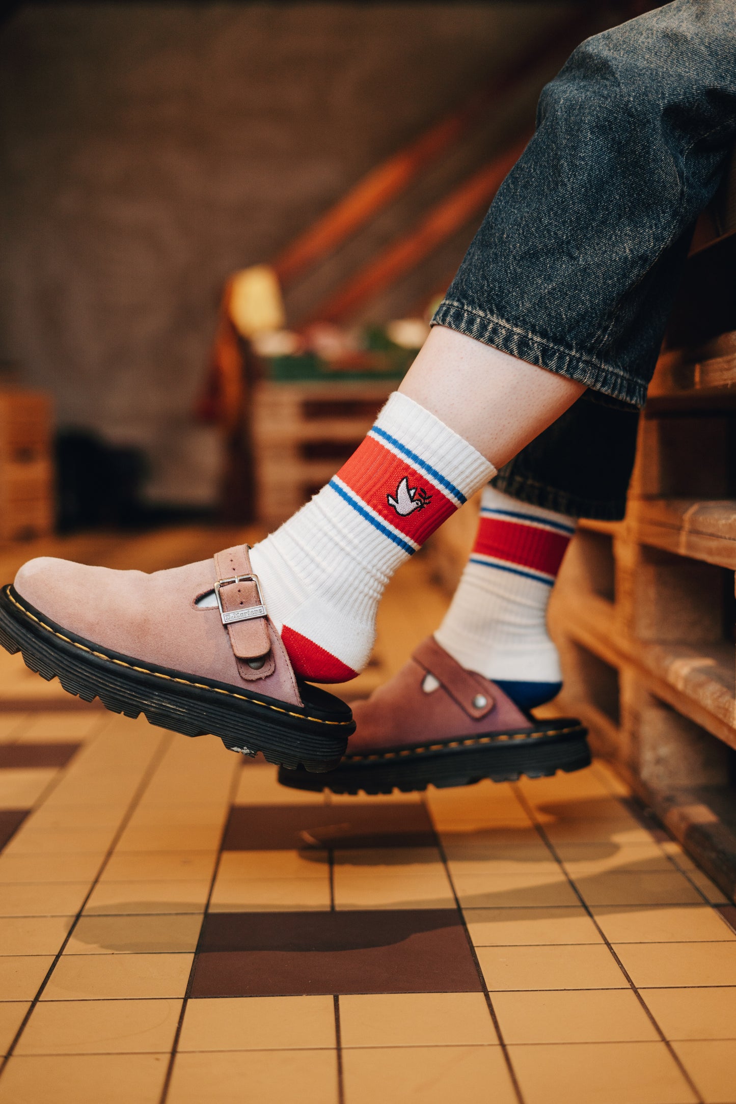 Bestickte Socken der Fruit of the Spirit Kollektion von Good-Natured