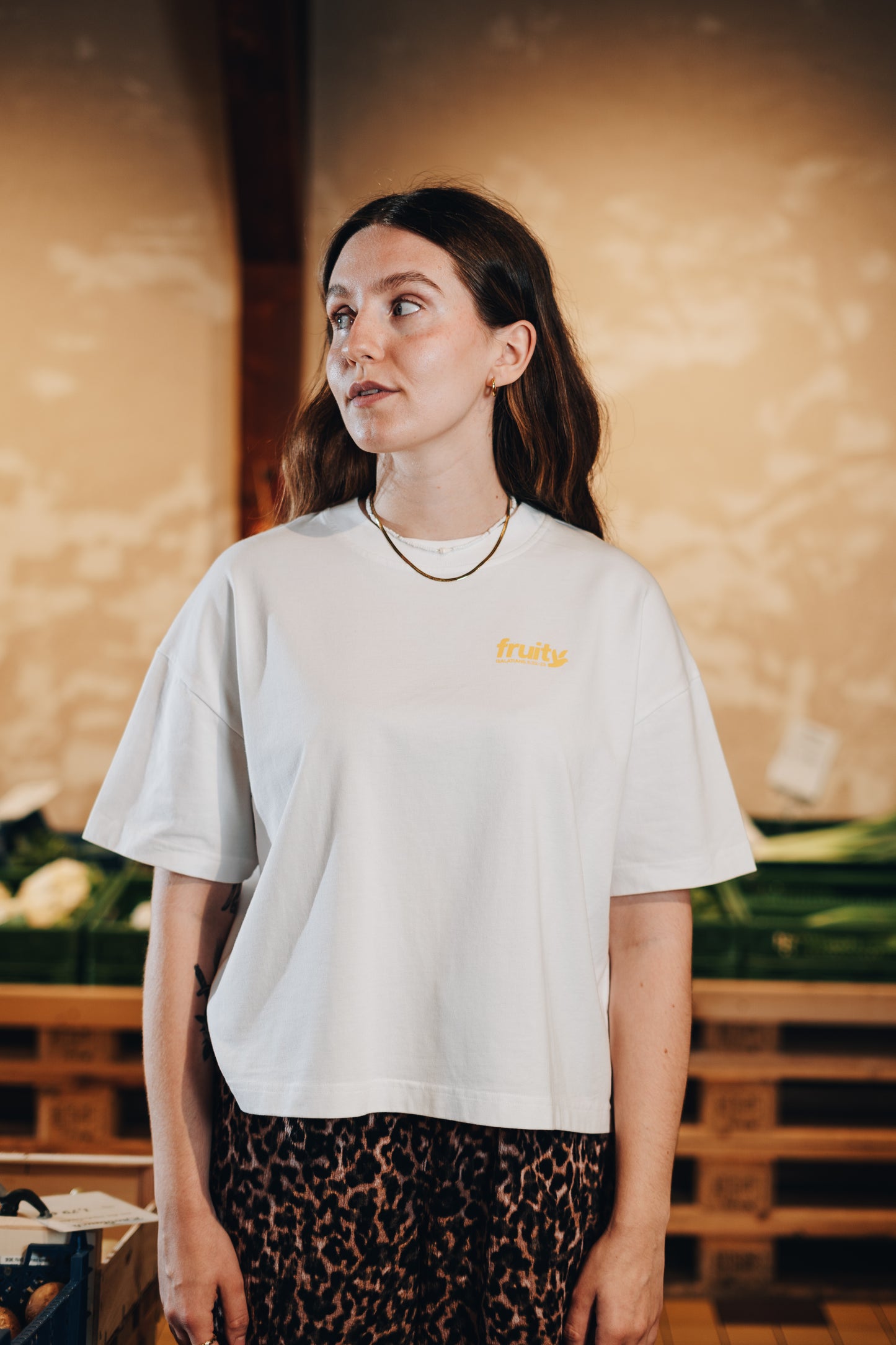 Fruity Boxy T-Shirt mit Print Holy Spirit Grown – In Season All Life Long