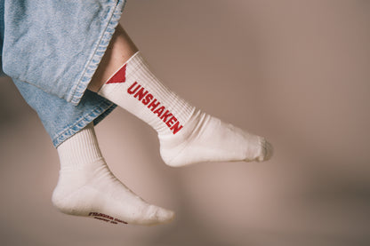 UNSHAKEN SOCKEN