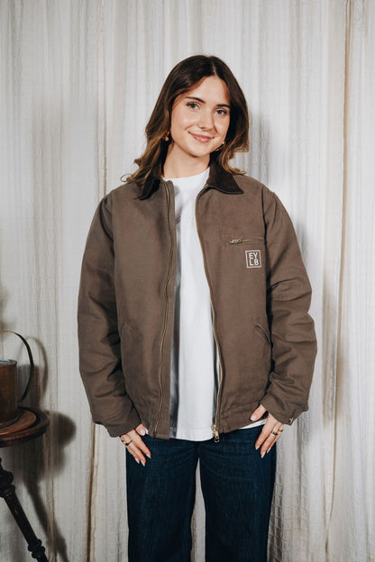 || Jamie ist 1,64m groß und trägt die Jacke in einer M.