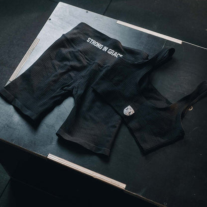 Strong in Grace - Bundle Shorts & Bra