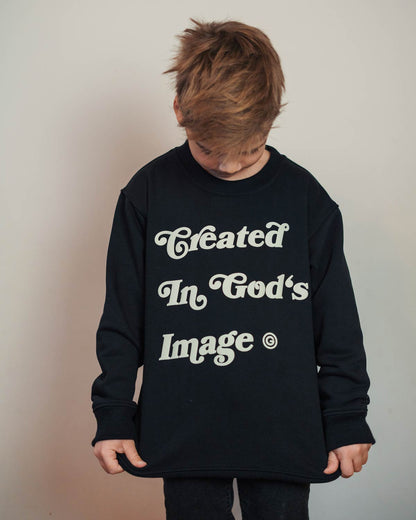 Good-Natured-Creation-Kids
|| Der Sweater fällt etwas größer aus.