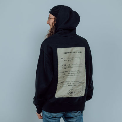 Good-Natured-Mercy-Hoodie-black-back
|| Matti ist 1,88m groß, schlank gebaut und trägt eine L.