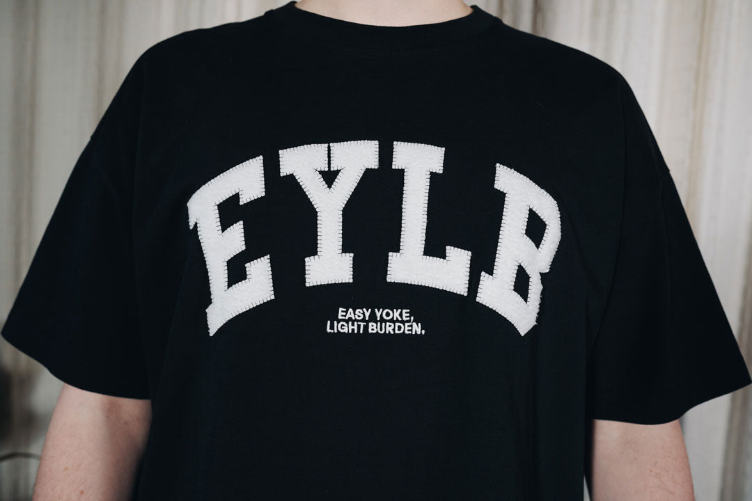 Easy Yoke T-Shirt Black