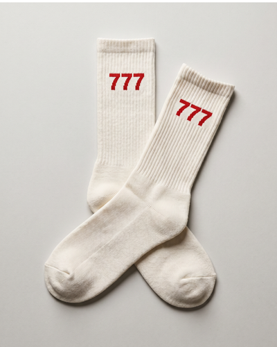 777 - Socks